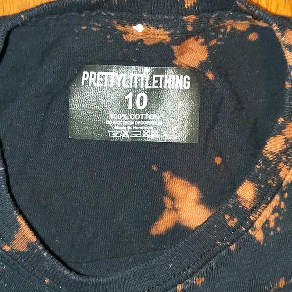 Prettylittlething Bleached Raw Edge Crop Top - Picture 3 of 5